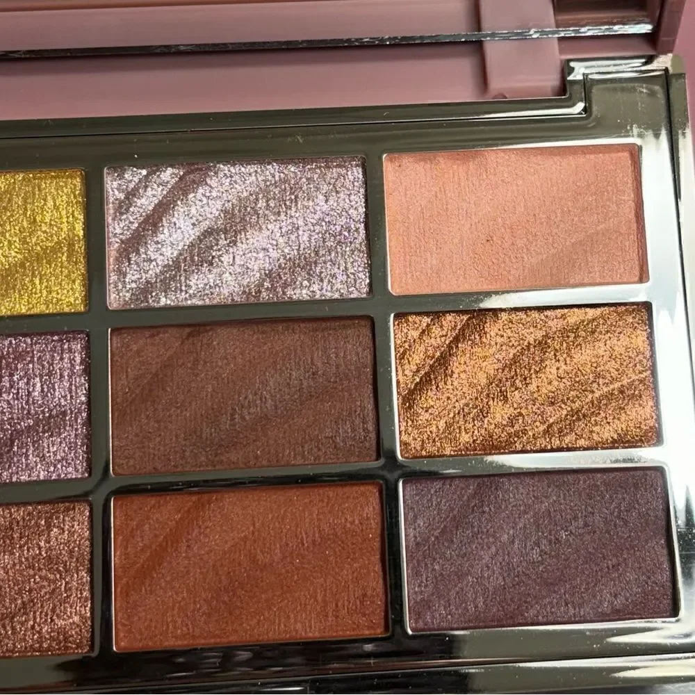 New with box CIATE Velvet Palette Warm Toned Vegan Eyeshadow
